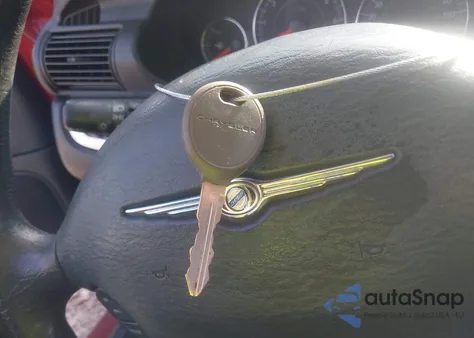 2006 Chrysler Sebring Touring z USA, uszkodzony, nr VIN 1C3EL56R66N232554